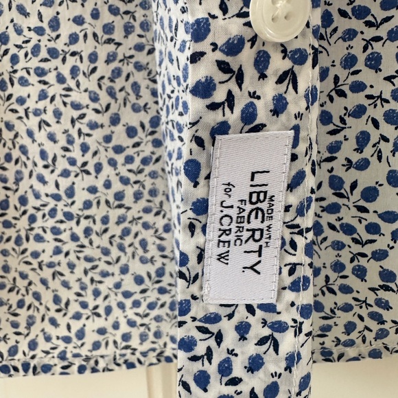 J Crew Liberty button down ruffle collar blouse blue and white floral size 4 - Picture 3 of 8